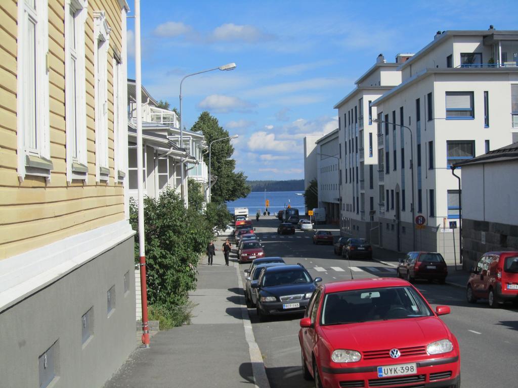 City Apartment Snellmaninkatu 22 A, Yksityinen Pistokkeellinen Paikoitus Sisaeltyy Hintaan Куопио Стая снимка
