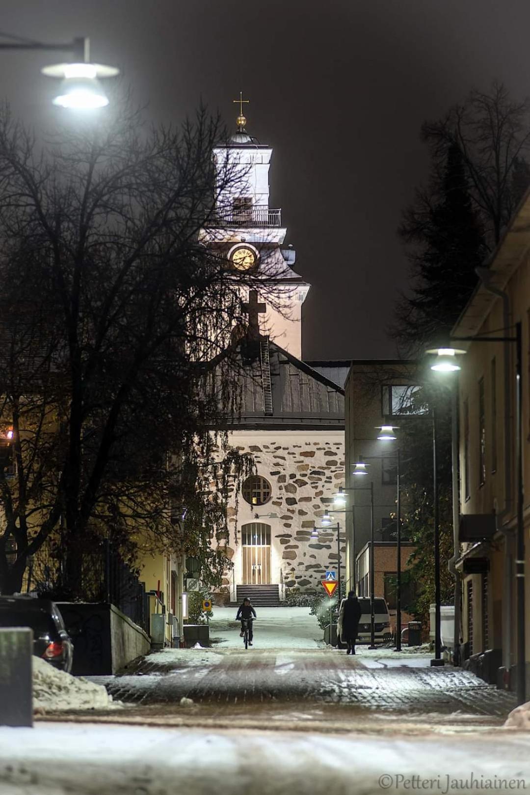 City Apartment Snellmaninkatu 22 A, Yksityinen Pistokkeellinen Paikoitus Sisaeltyy Hintaan Куопио Екстериор снимка